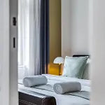 Jokai Hideaway Apartment *
